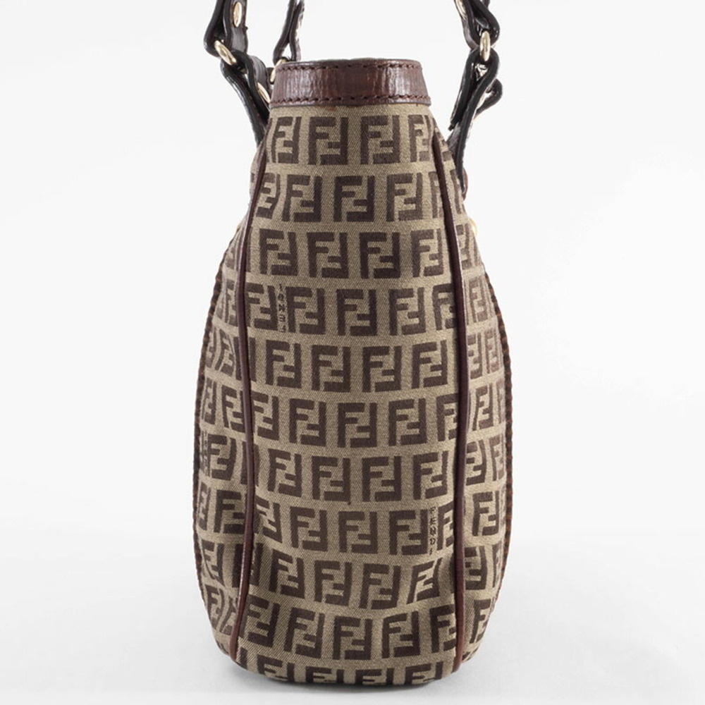 Fendi Zucca Tote Bag in Beige Zucchino RUGATO 8BH161 - Picture 13 of 16